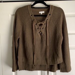 Miracle Brand V-Neck Sweater - Size M